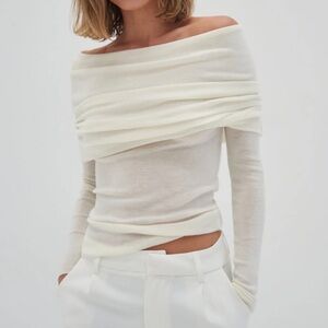 Style Addict - Margot Top - white off the shoulder long sleeve
